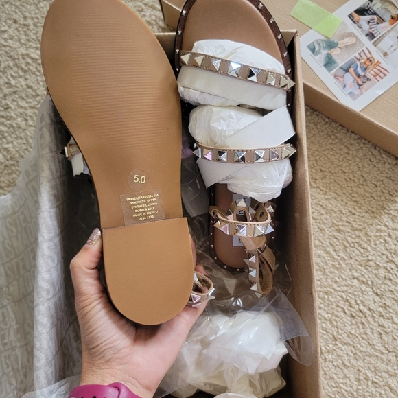 Steve Madden Sandals - Picture 4 of 5